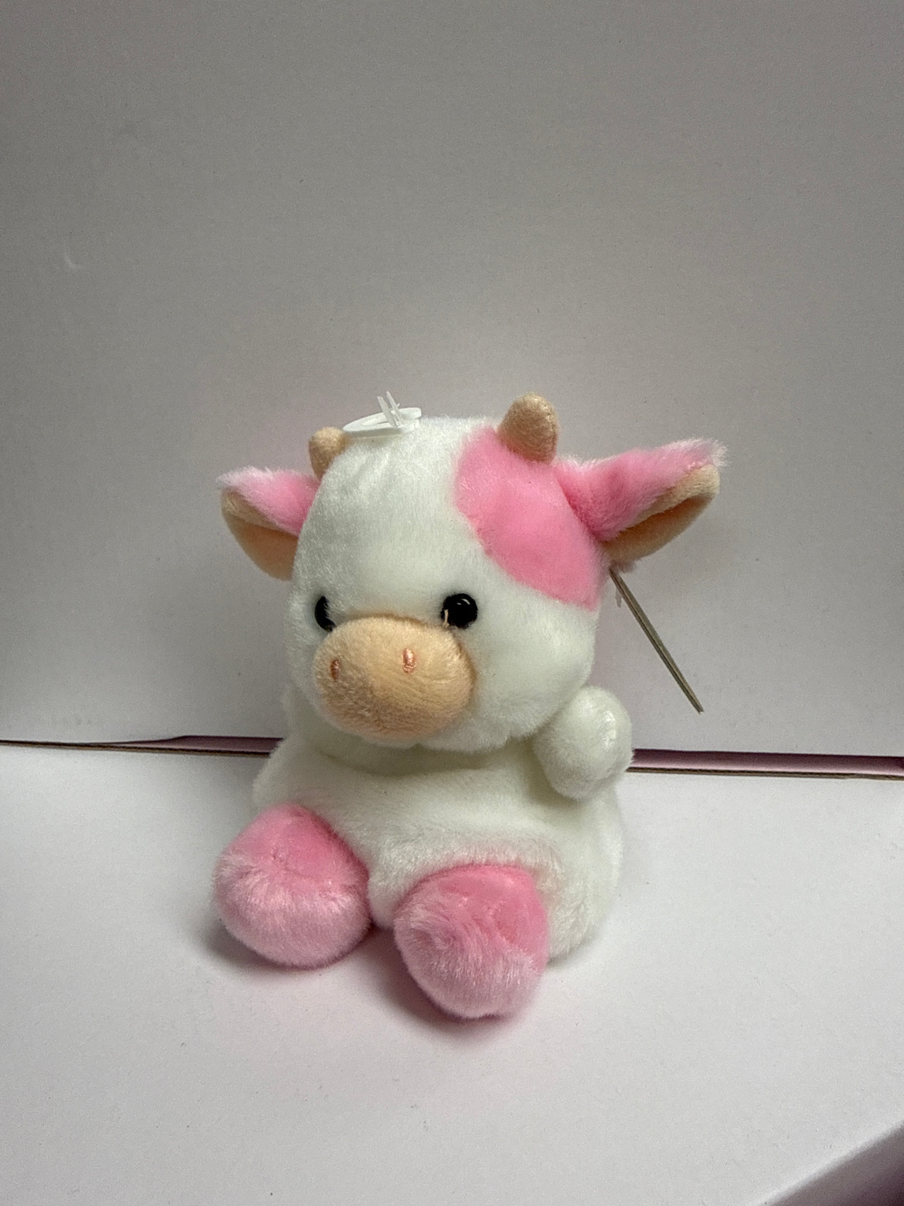 Cow Belle Strawberry