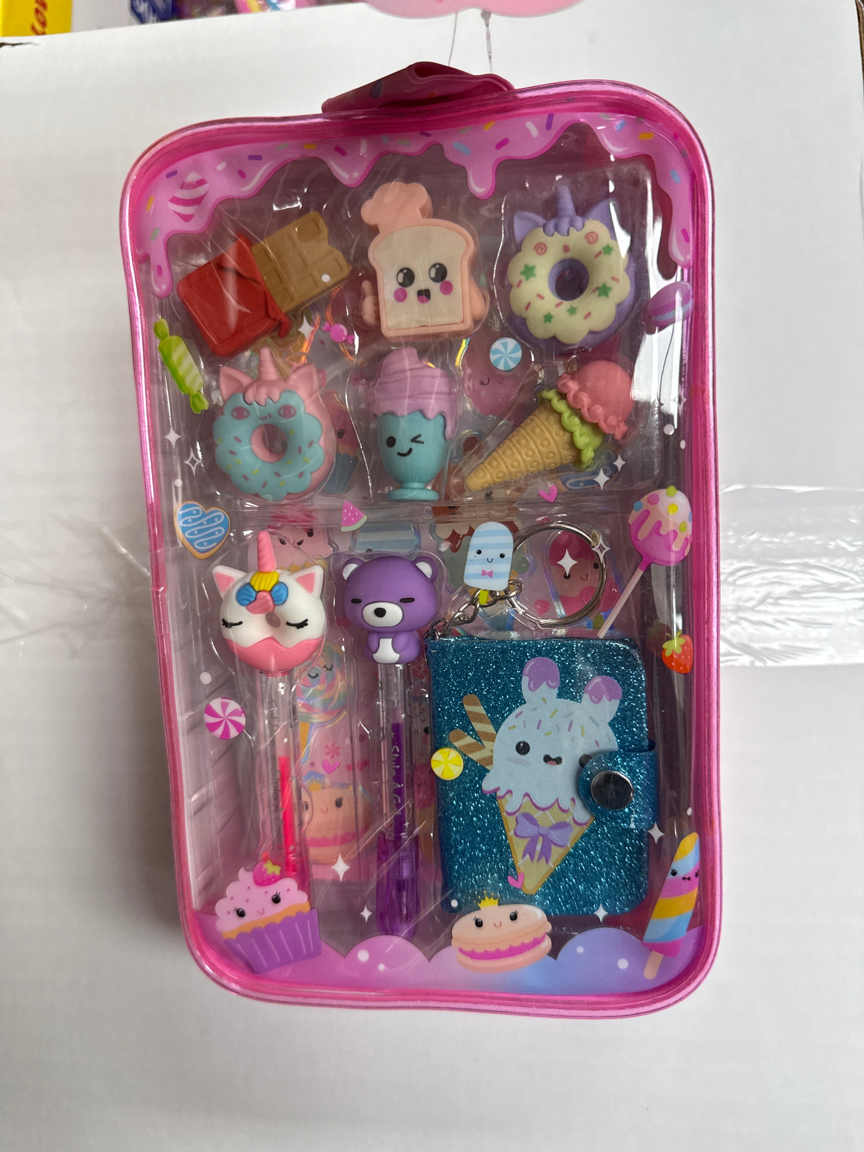 Cute Essentials Hot Focus
