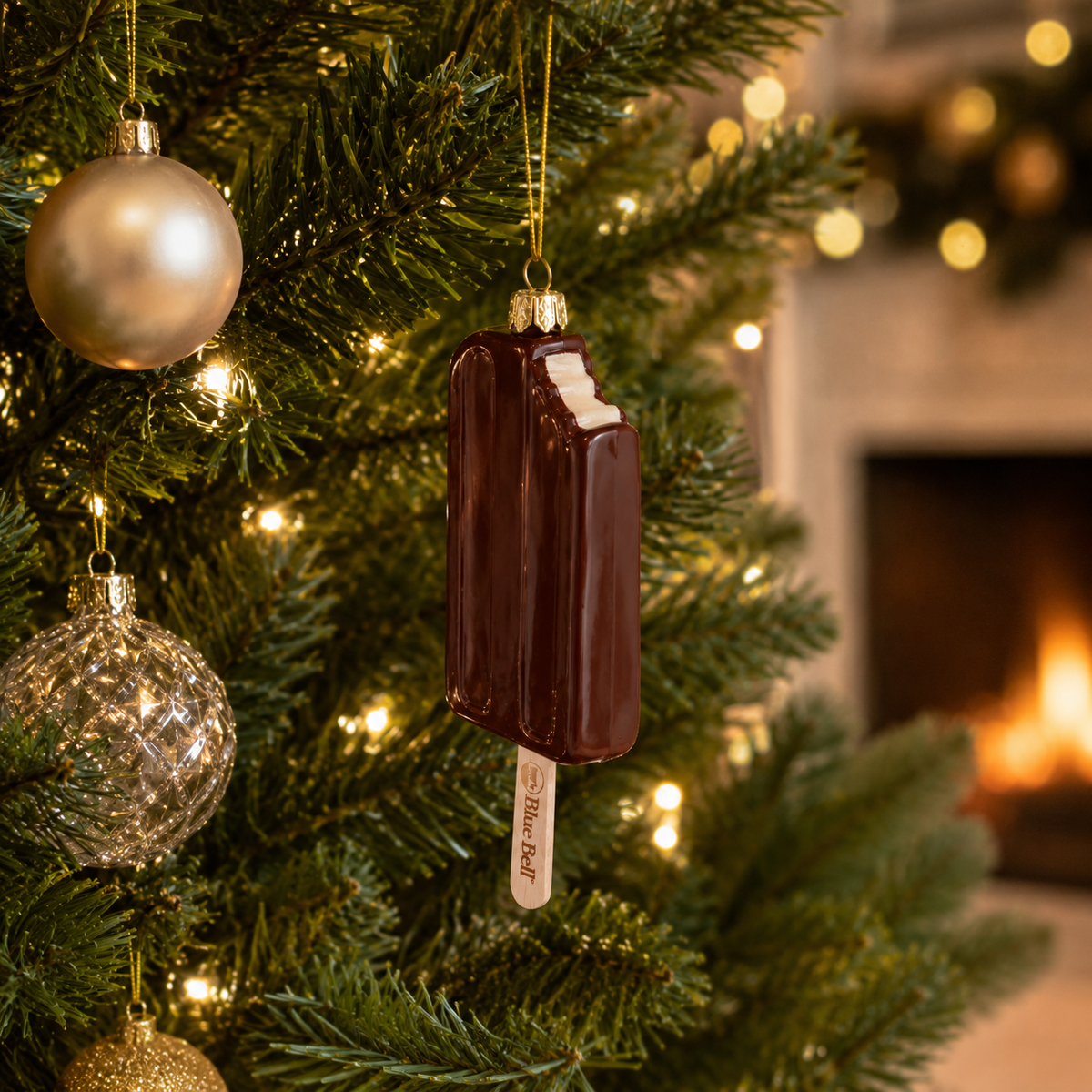 Moo Bar Glass Ornament